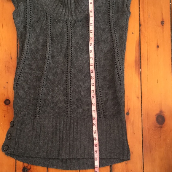 BCBG Gray Sweater Dress Size XS - Picture 6 of 7